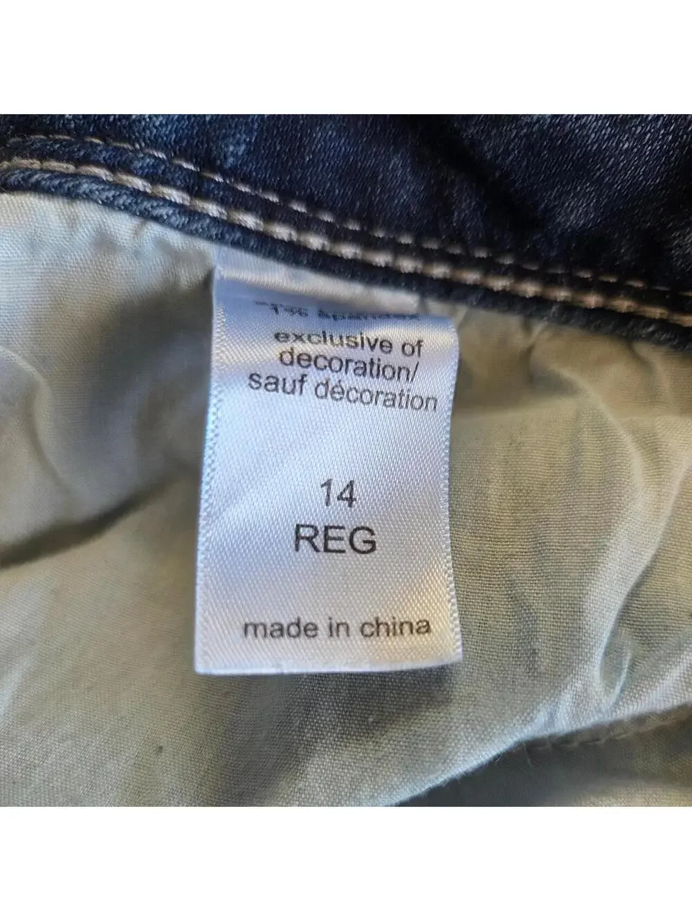 Maurices Women's Blue and Navy Jeans